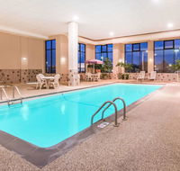 Howard Johnson by Wyndham Rapid City - Accommodation Los Angeles