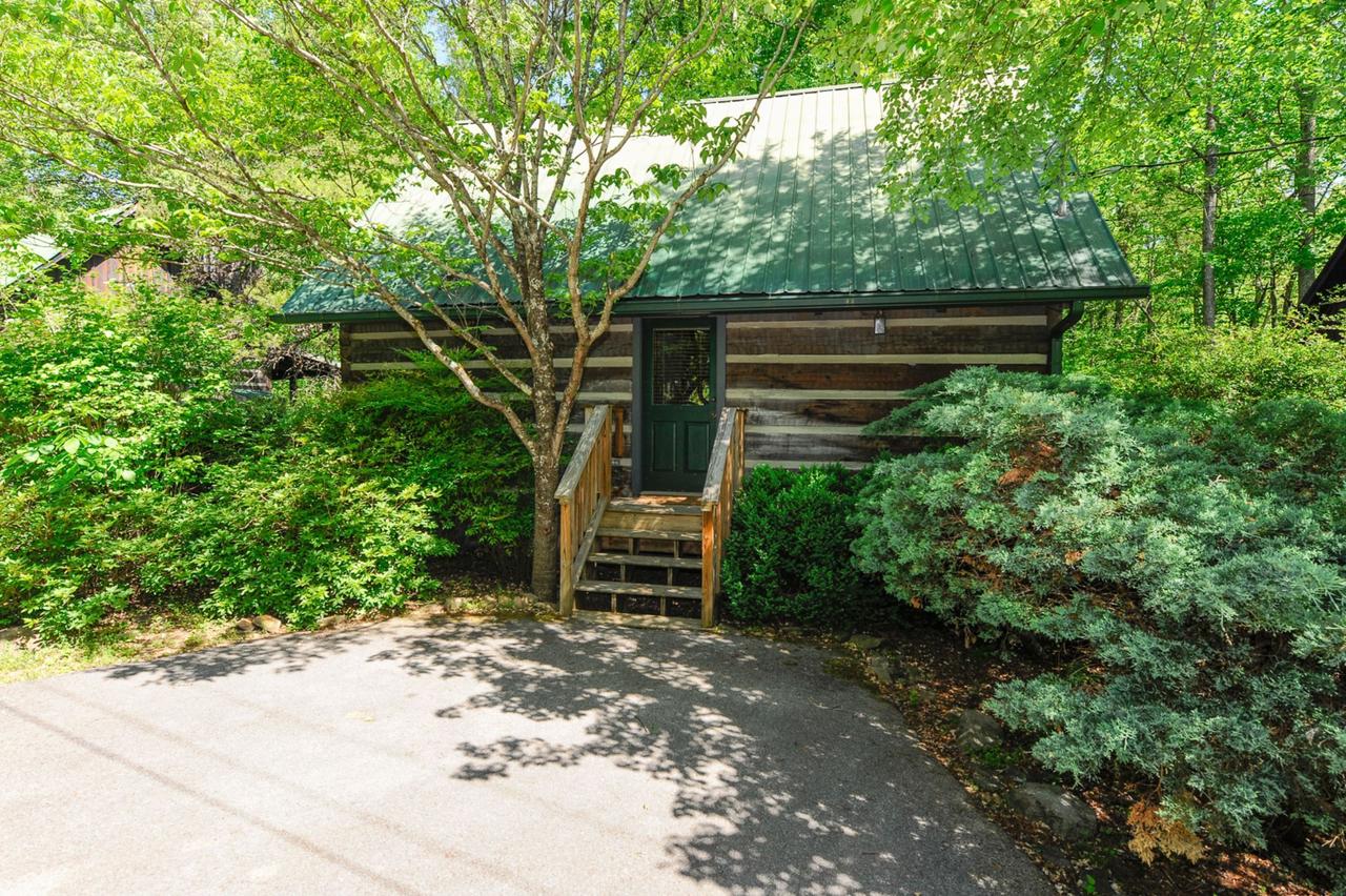 Dancing Bear Lodge - thumb 35