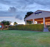 Days Inn  Suites by Wyndham Collierville Germantown Area - Accommodation Los Angeles