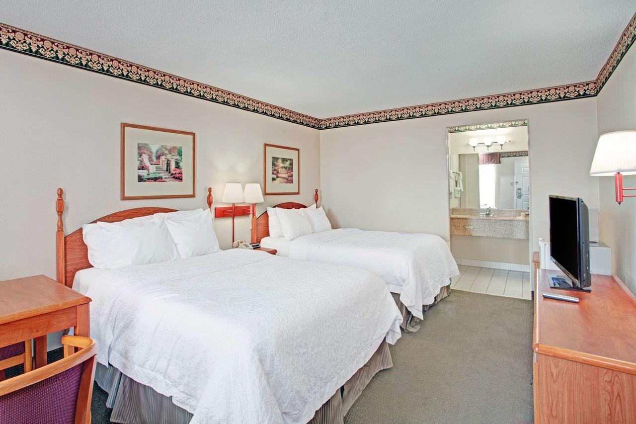 Days Inn & Suites By Wyndham Collierville Germantown Area - thumb 5