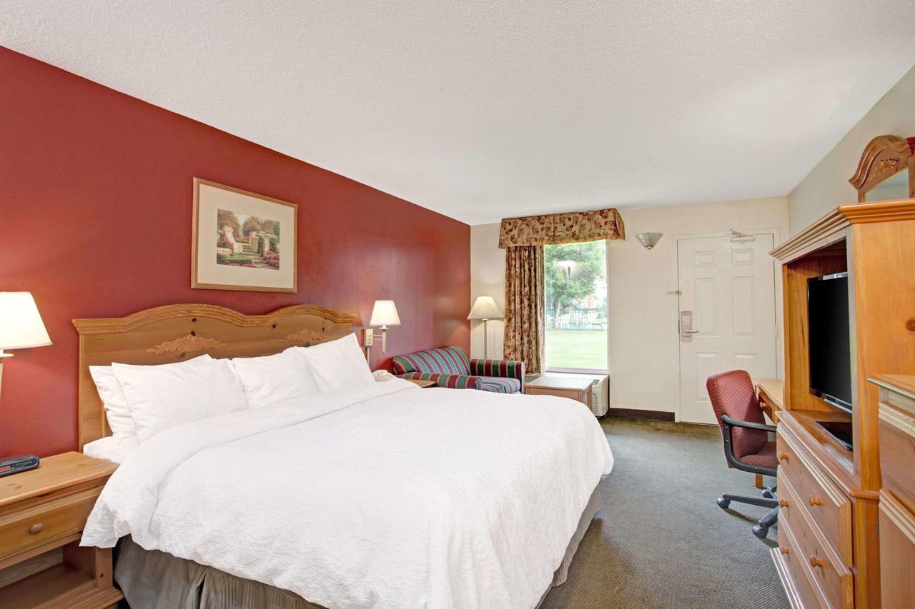 Days Inn & Suites By Wyndham Collierville Germantown Area - thumb 13