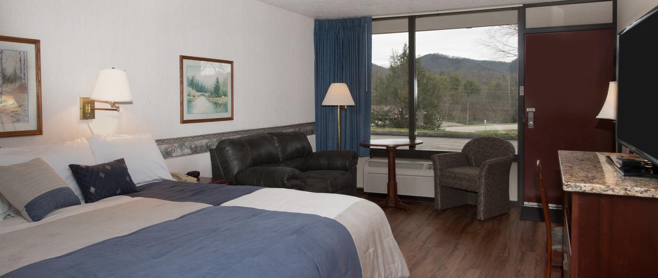 Highland Manor Inn - thumb 16