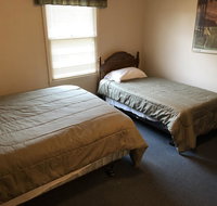 Golf Villa on The Lake - E - Accommodation Los Angeles