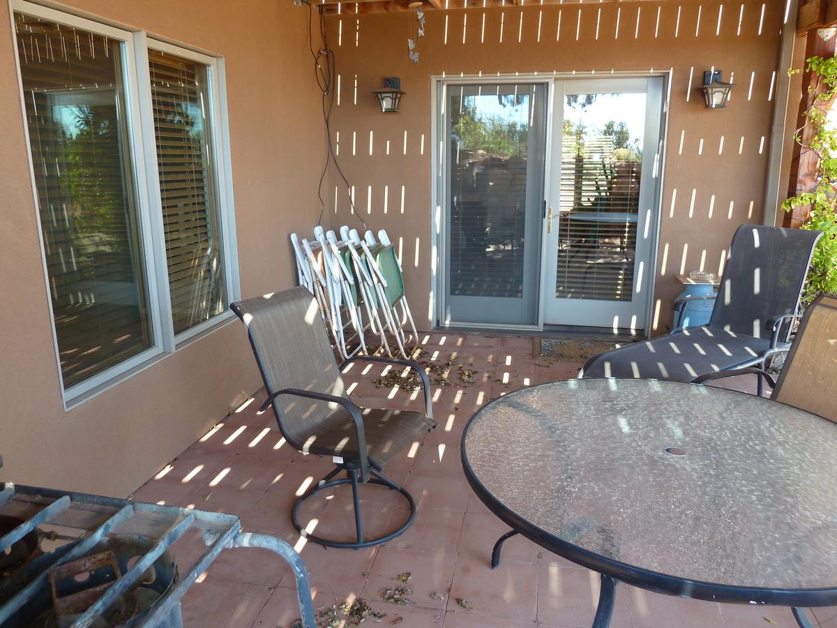 Red Rock Hacienda - thumb 18