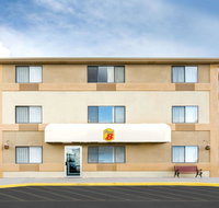 Super 8 by Wyndham Cedar City - Accommodation Los Angeles