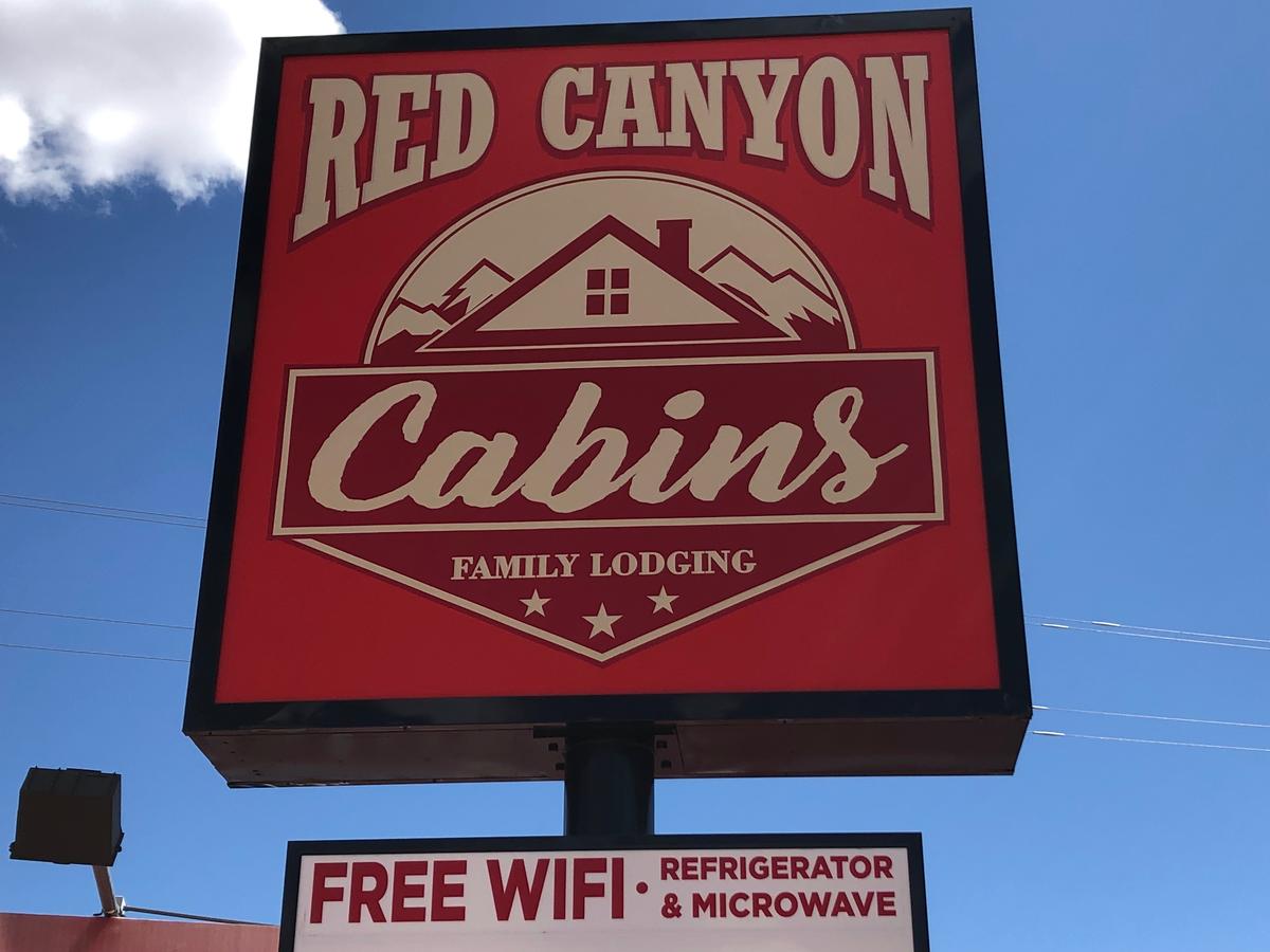 Red Canyon Cabins - thumb 6