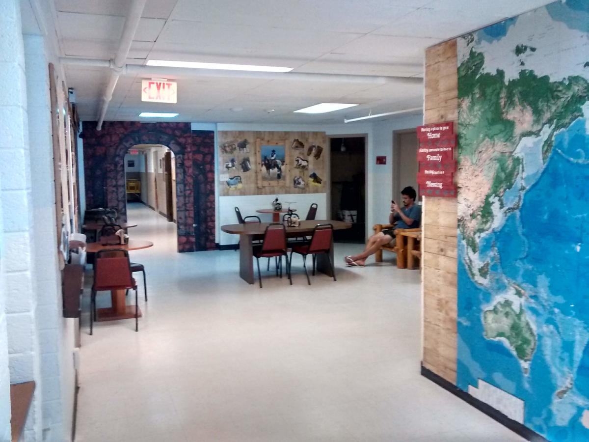 The Cowboy Bunkhouse Hostel - thumb 3