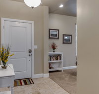 Poolside Retreat - Accommodation Los Angeles