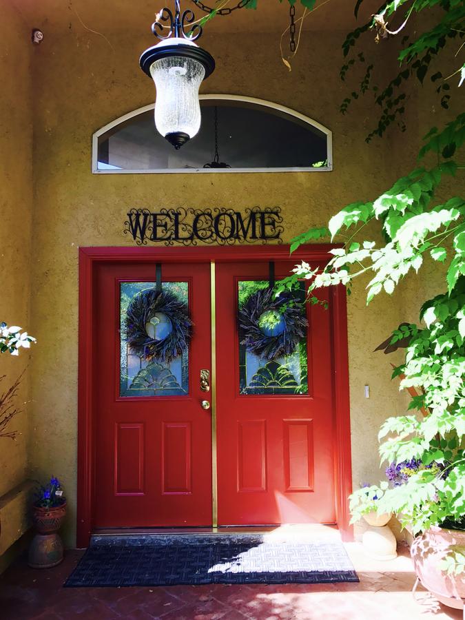 Pa'rus Room At The Desert Thistle Inn - thumb 7