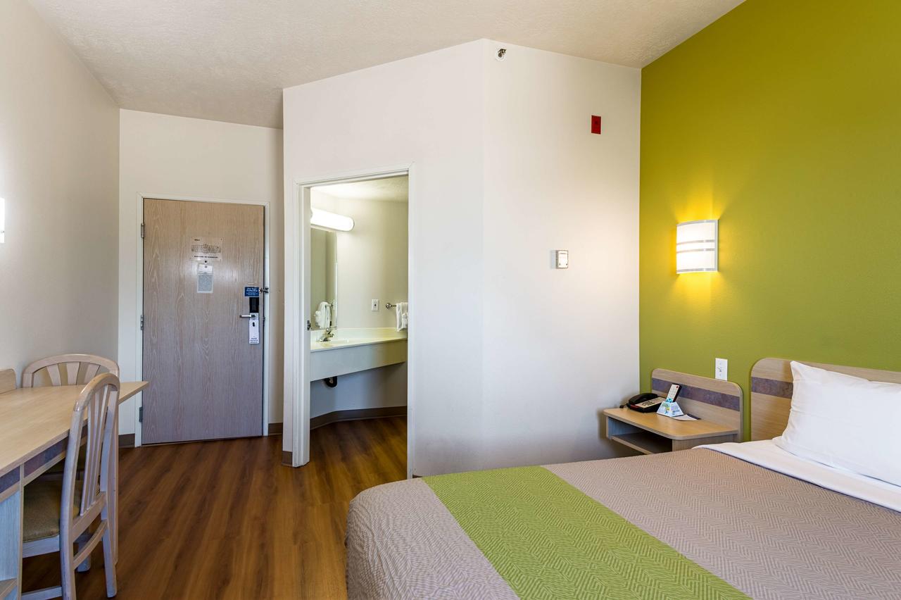 Motel 6 Cedar City - thumb 18