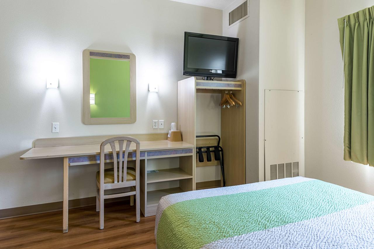 Motel 6 Cedar City - thumb 17