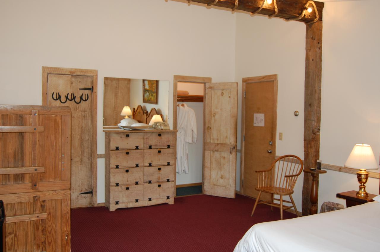 Summit Lodge - thumb 9