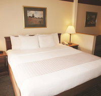 La Quinta by Wyndham South Burlington - Accommodation Los Angeles