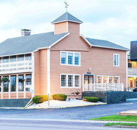 Travelodge by Wyndham South Burlington - Accommodation Los Angeles