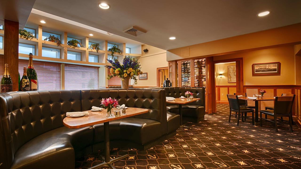 Best Western Plus Windjammer Inn & Conference Center - thumb 32