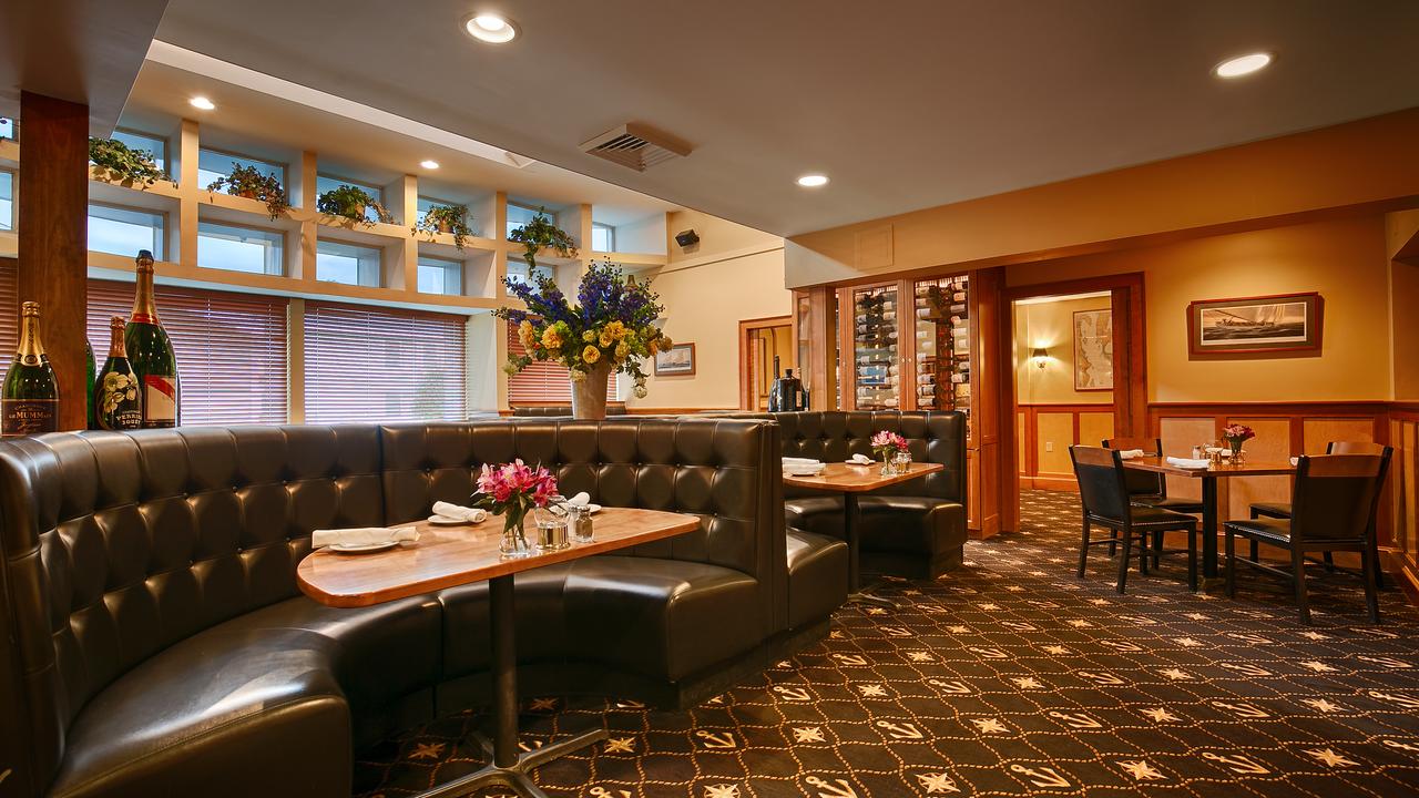 Best Western Plus Windjammer Inn & Conference Center - thumb 38