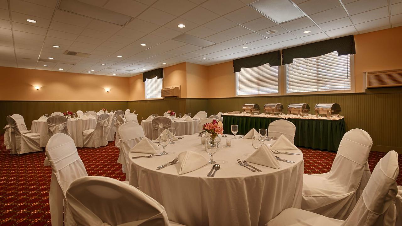 Best Western Plus Windjammer Inn & Conference Center - thumb 24