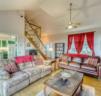 Home Away from Home  Studio - Accommodation Los Angeles