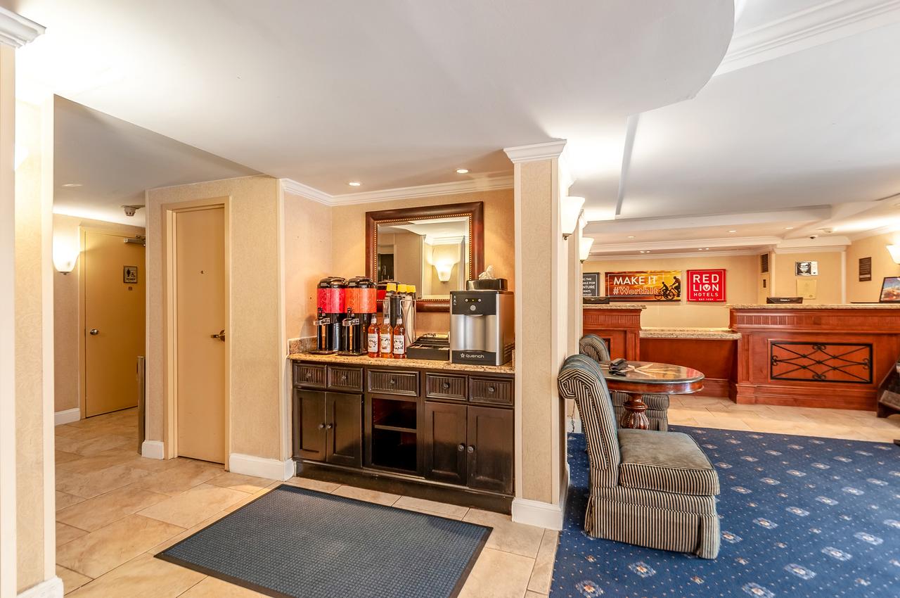 Red Lion Hotel Rosslyn Iwo Jima - thumb 8