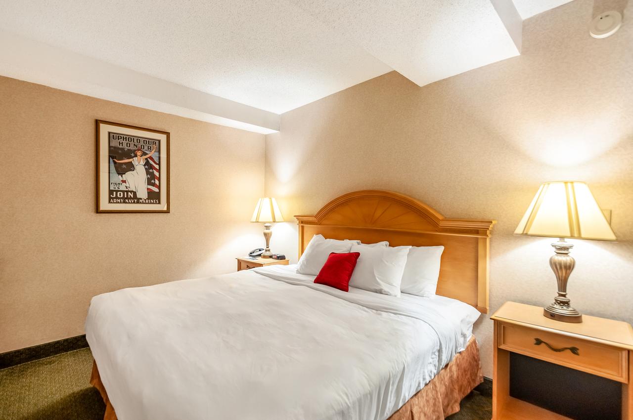 Red Lion Hotel Rosslyn Iwo Jima - thumb 12