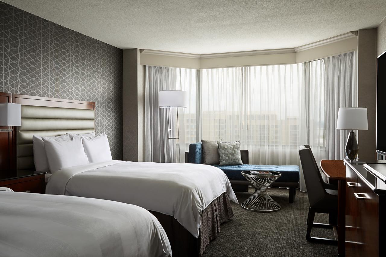 Crystal Gateway Marriott - thumb 2