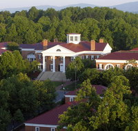 University of Virginia Inn at Darden - Accommodation Los Angeles