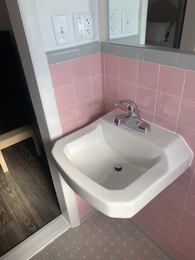 Cape Motel - thumb 33