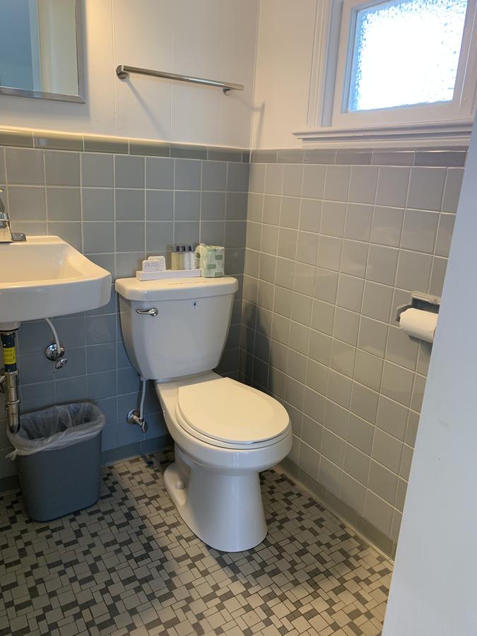 Cape Motel - thumb 4