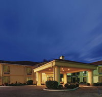 La Quinta Inn by Wyndham Radford - Accommodation Los Angeles
