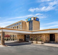 Comfort Inn  Suites near Danville Mall - Accommodation Los Angeles
