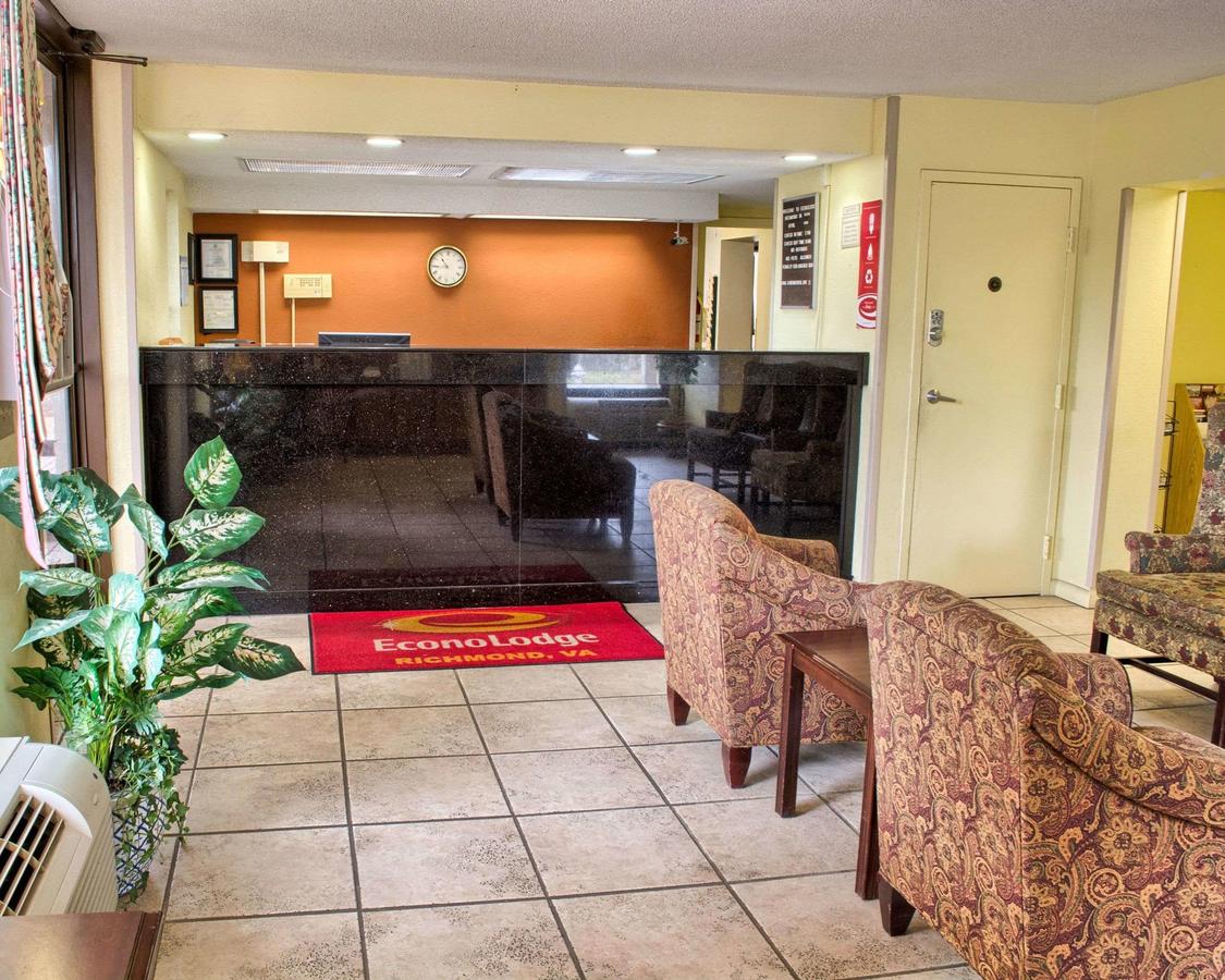 Econo Lodge Richmond - thumb 18