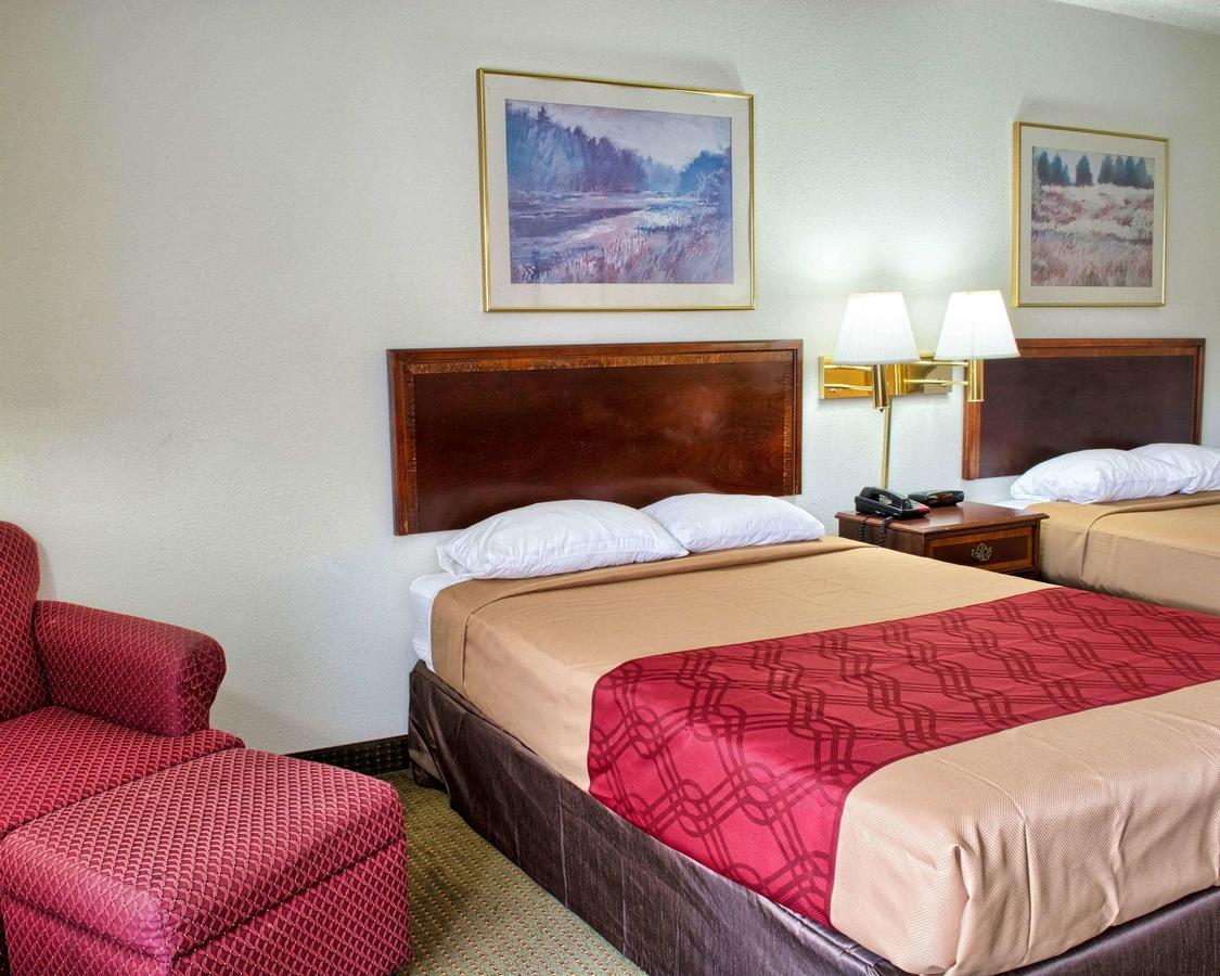 Econo Lodge Richmond - thumb 26