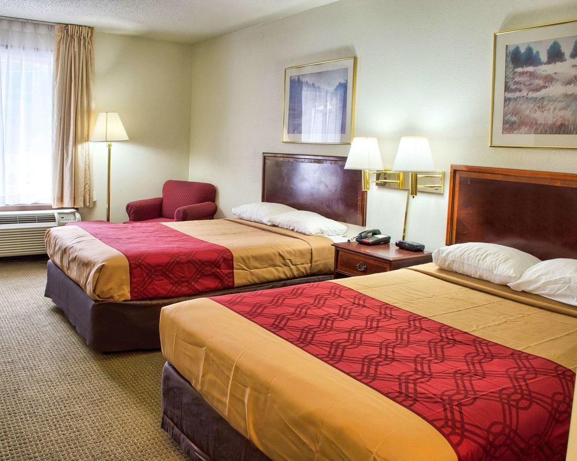 Econo Lodge Richmond - thumb 28