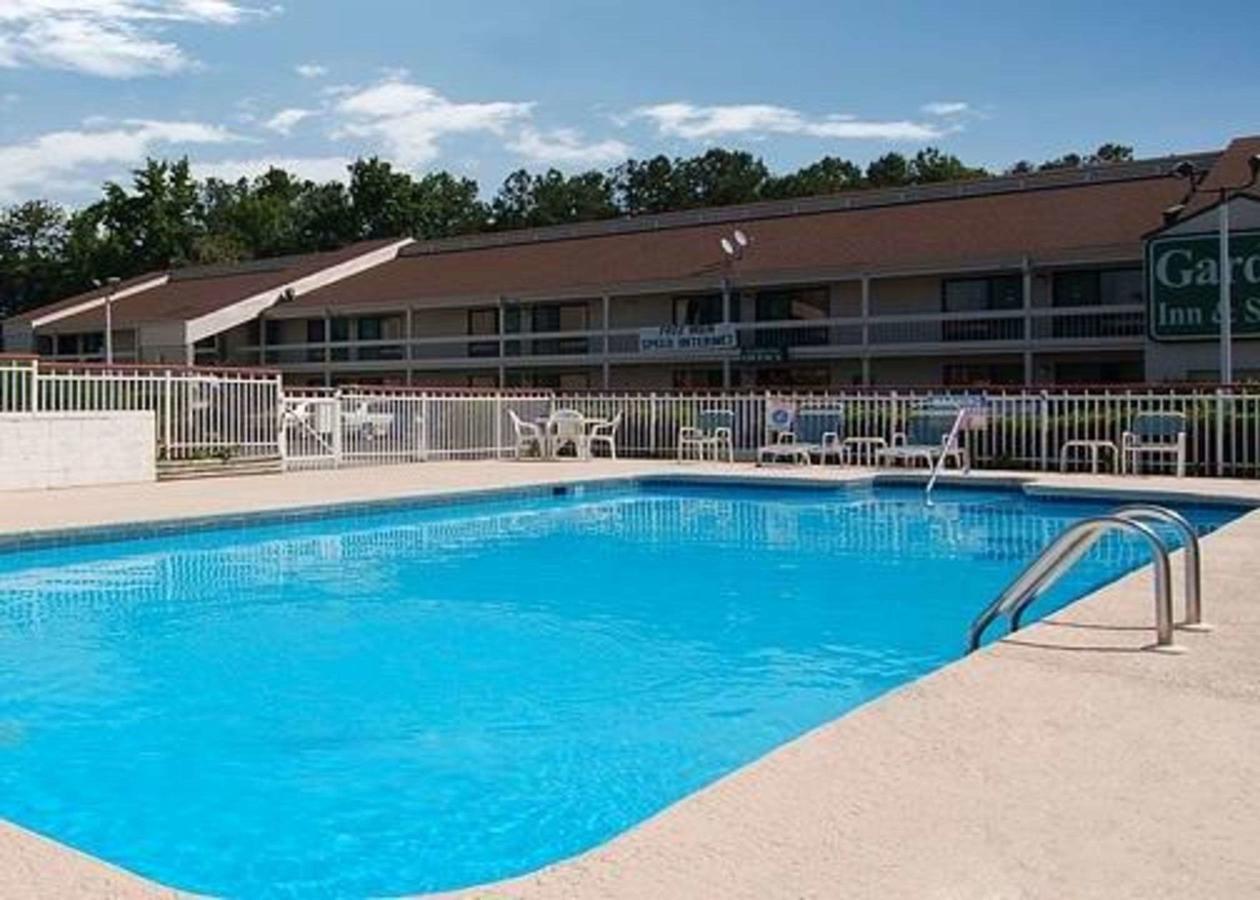 Econo Lodge Richmond - thumb 13