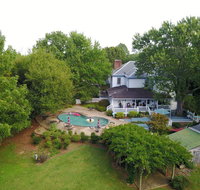 7 BR Manor Near Appomattox and Lynchburg - Accommodation Los Angeles