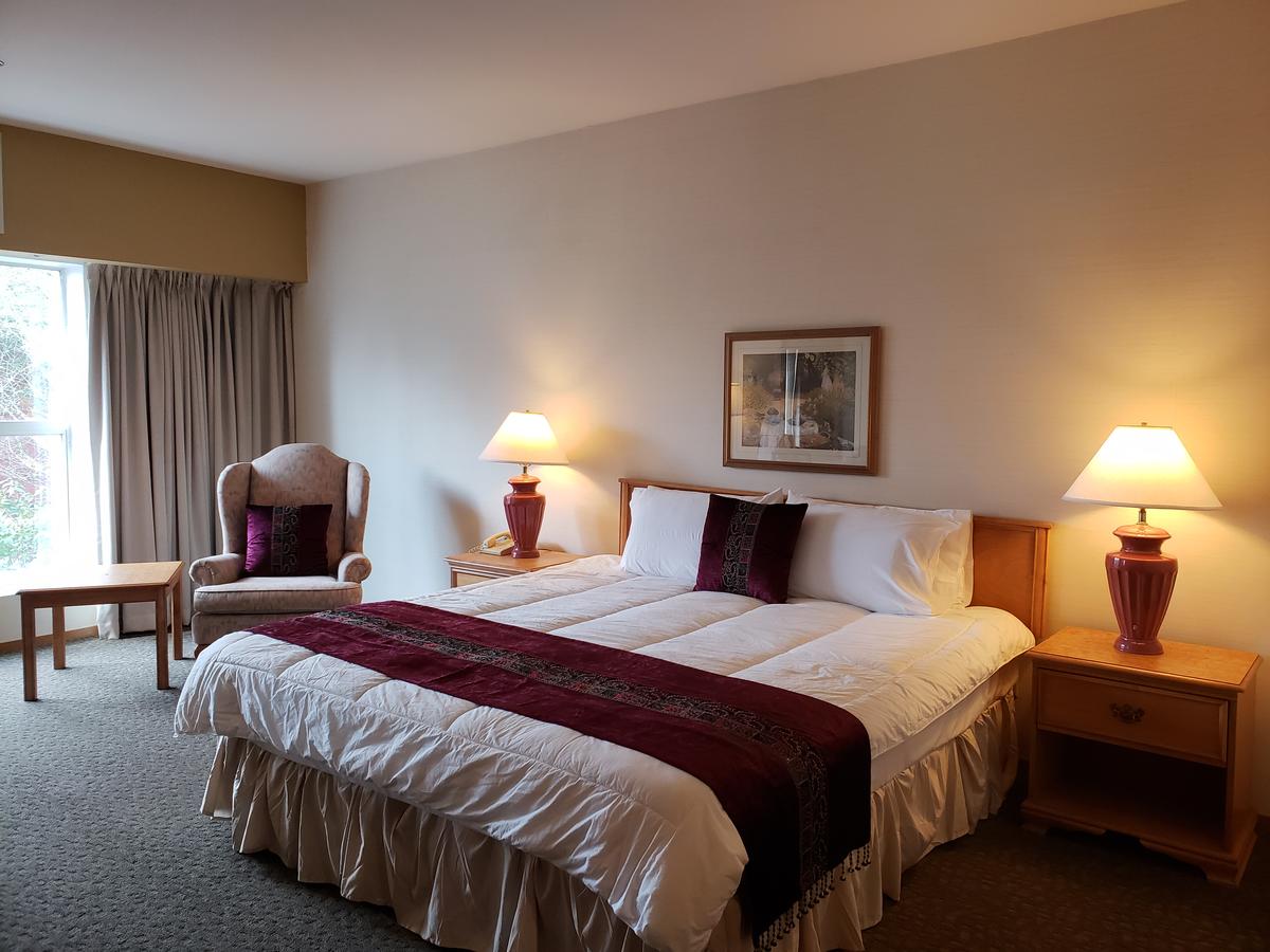Totem Lake Hotel - thumb 27