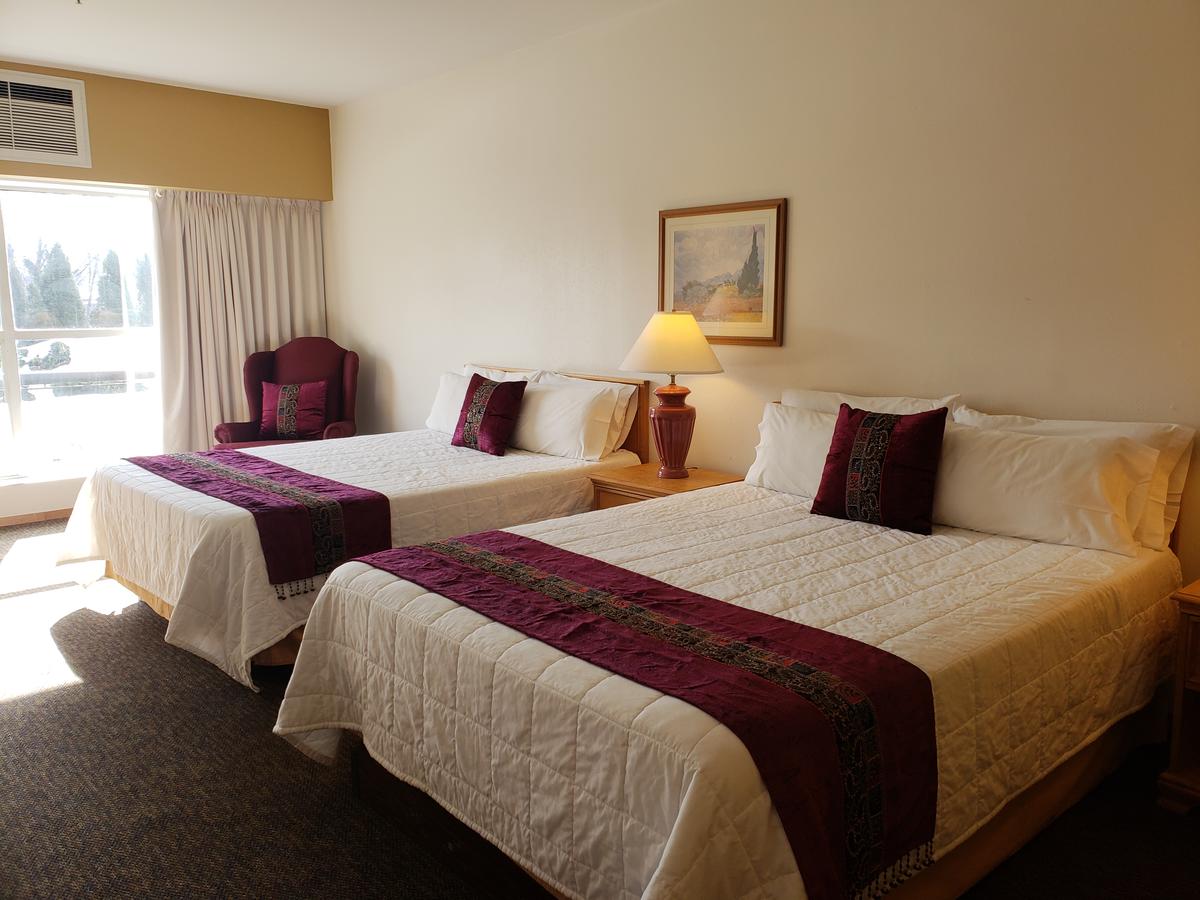 Totem Lake Hotel - thumb 4