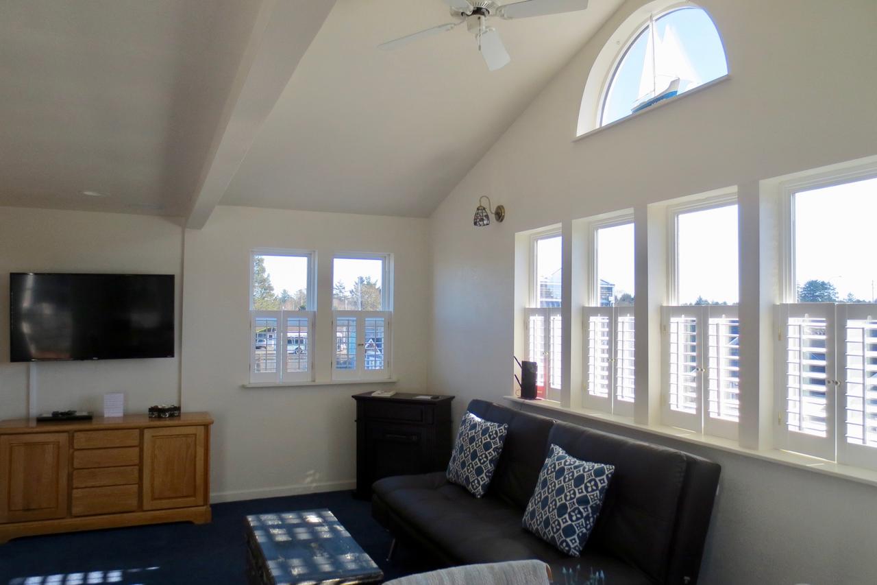 Boardwalk Cottages - thumb 36