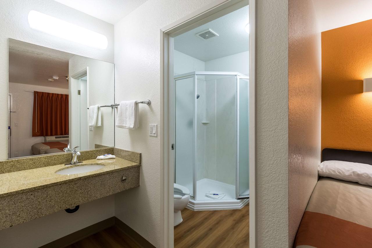 Motel 6 Seattle North - Kirkland - thumb 42