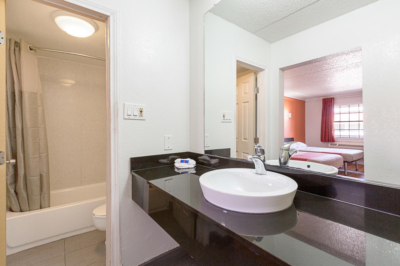 Motel 6 Seattle North - Kirkland - thumb 30