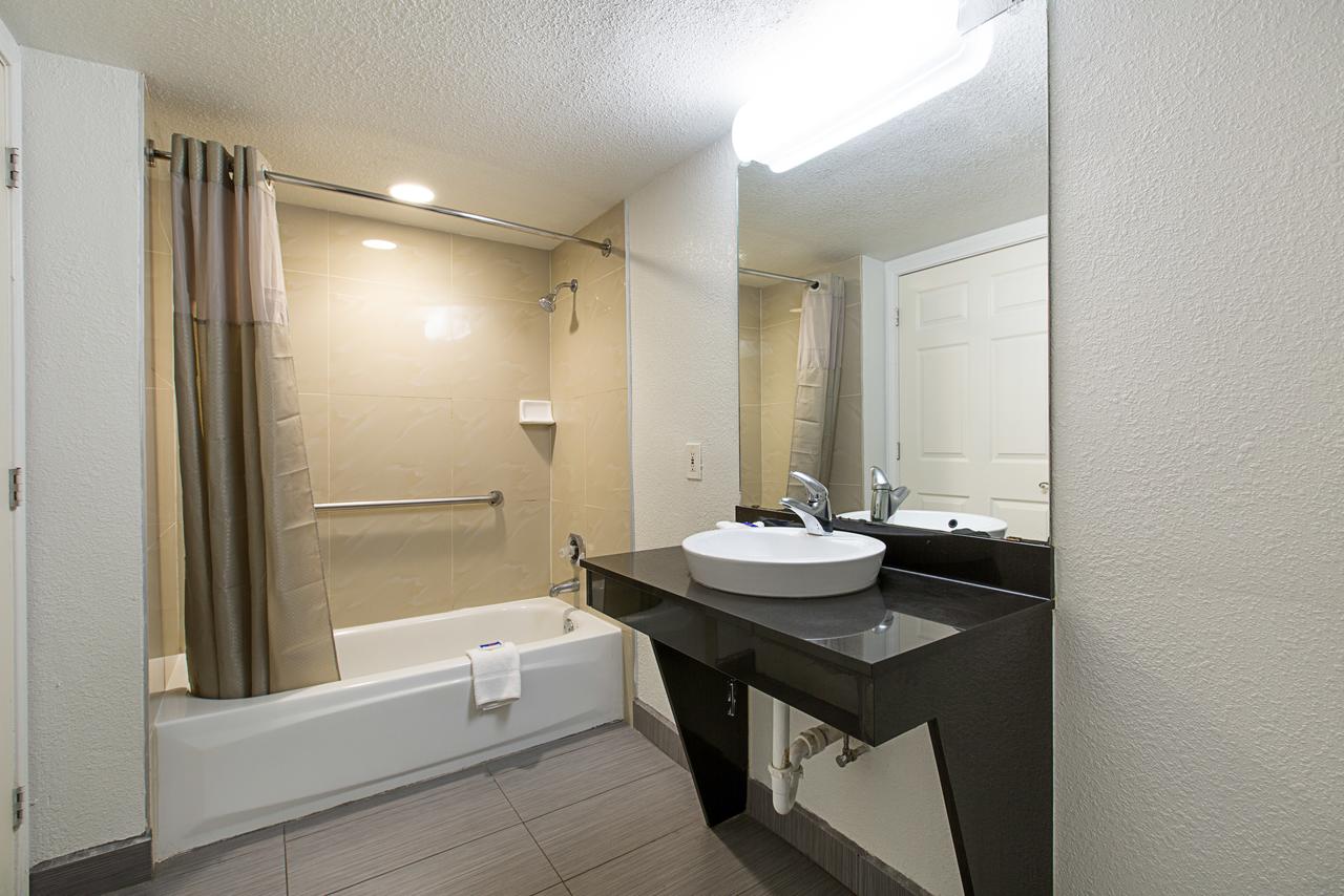 Motel 6 Seattle North - Kirkland - thumb 25