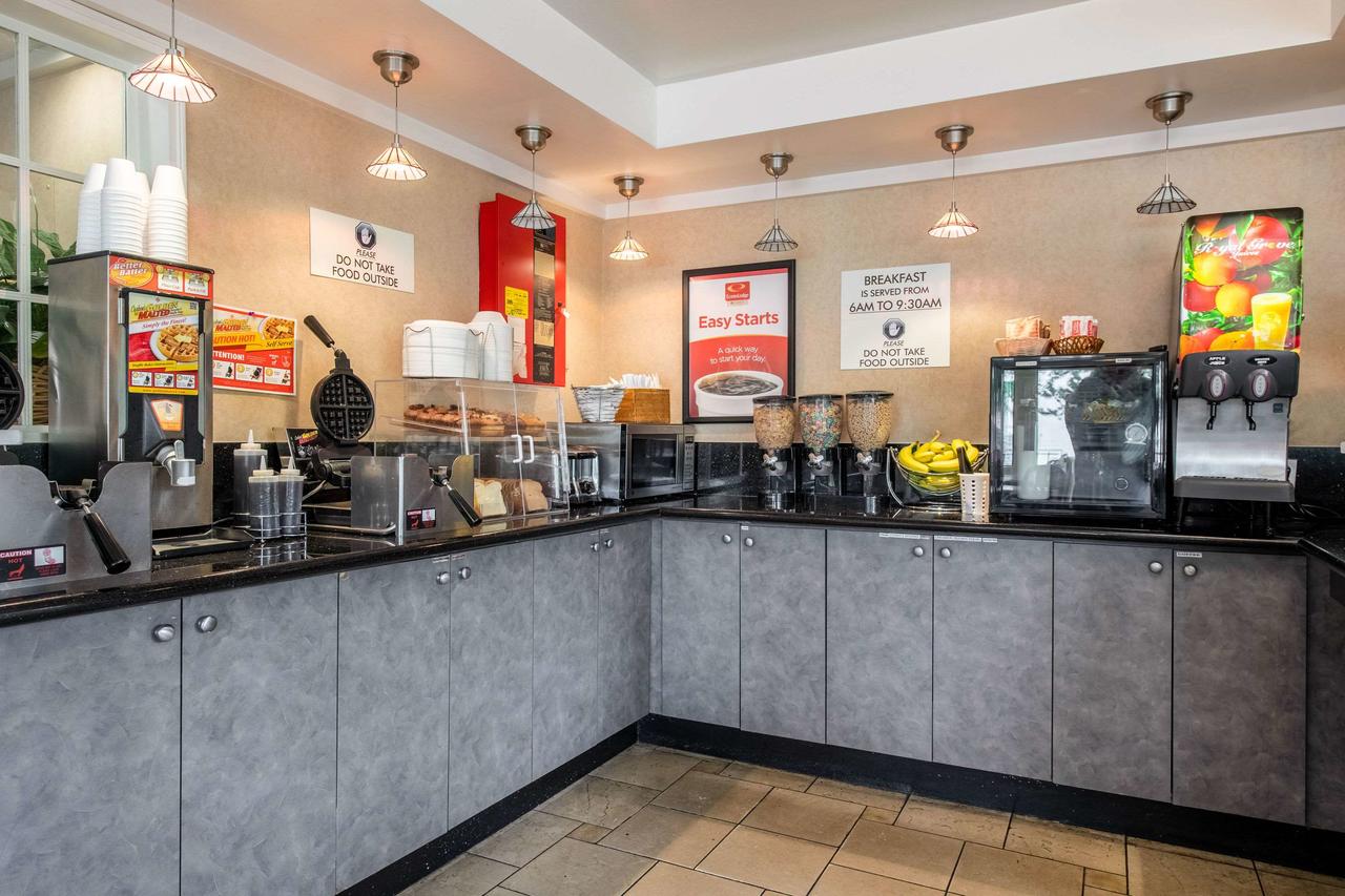 Econo Lodge Renton/ Bellevue - thumb 24