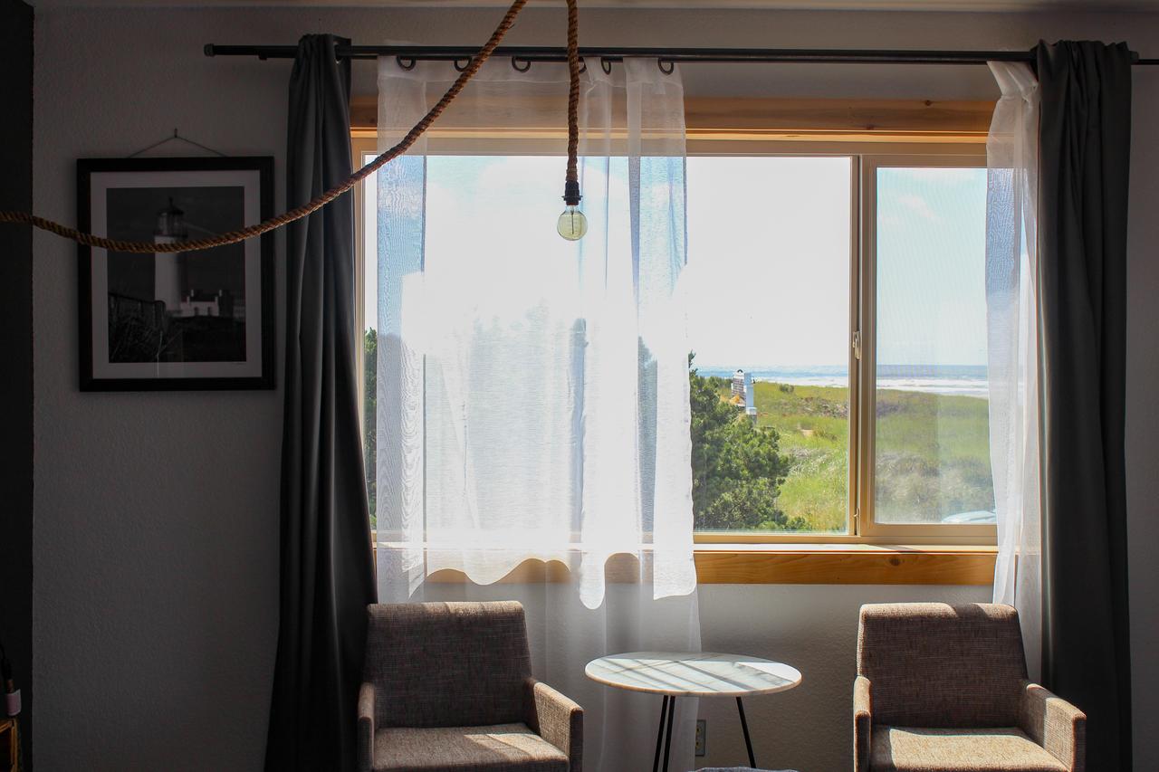 Adrift Hotel - thumb 15