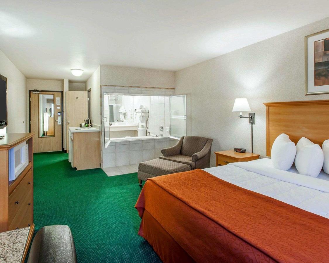 Quality Inn Renton - thumb 10