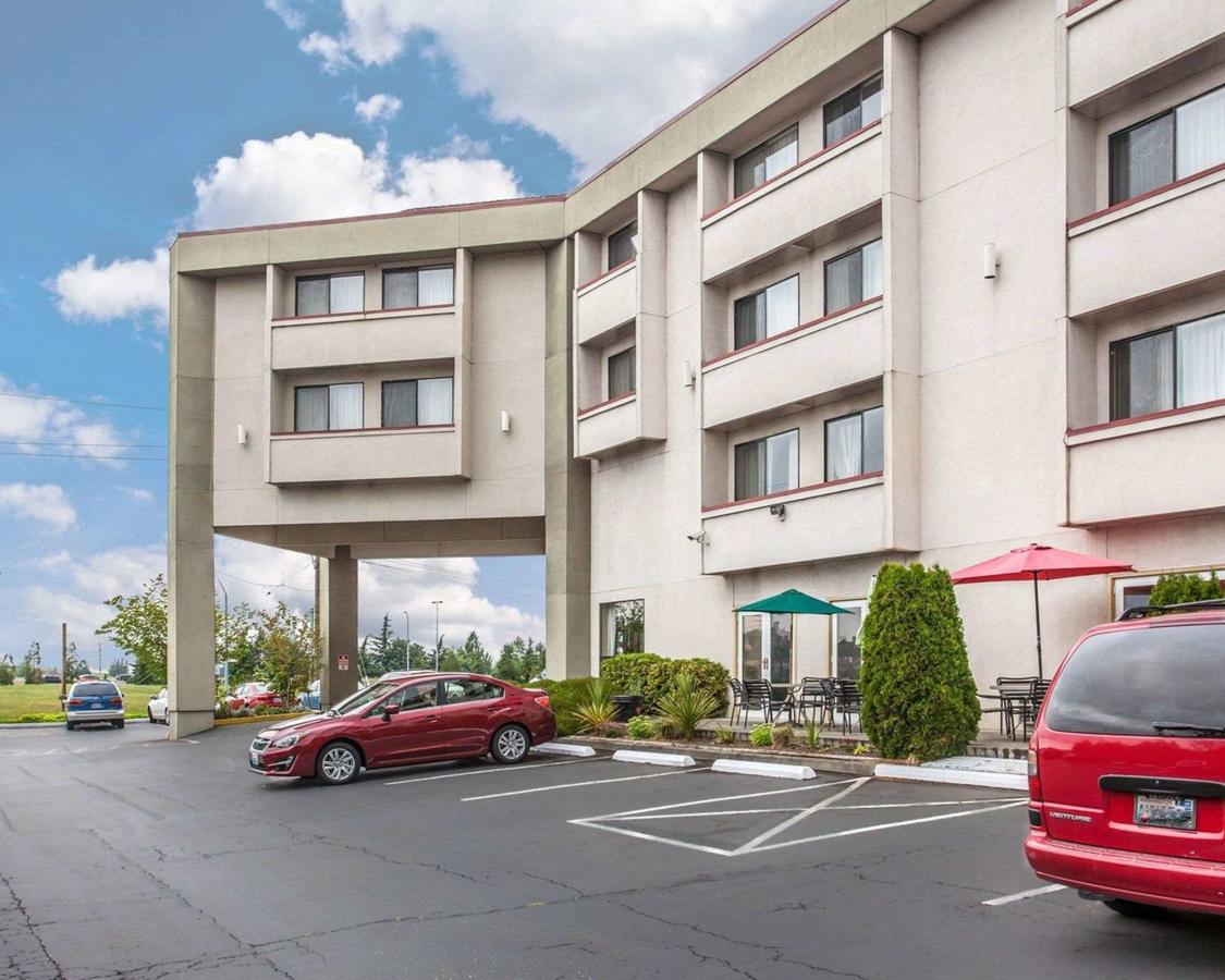 Quality Inn Renton - thumb 0
