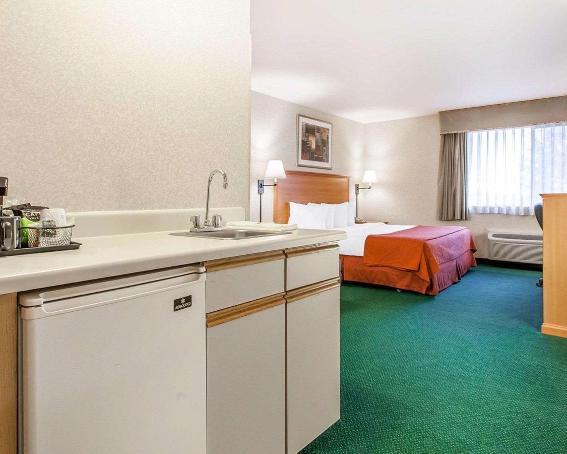 Quality Inn Renton - thumb 5