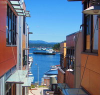 Island Inn at 123 West - Accommodation Los Angeles