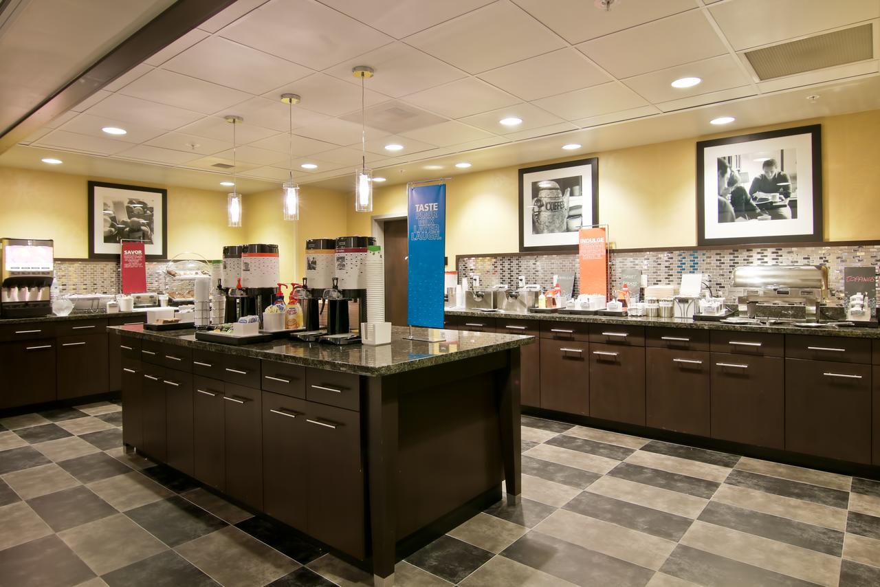 Hampton Inn & Suites Bellevue Downtown/Seattle - thumb 19