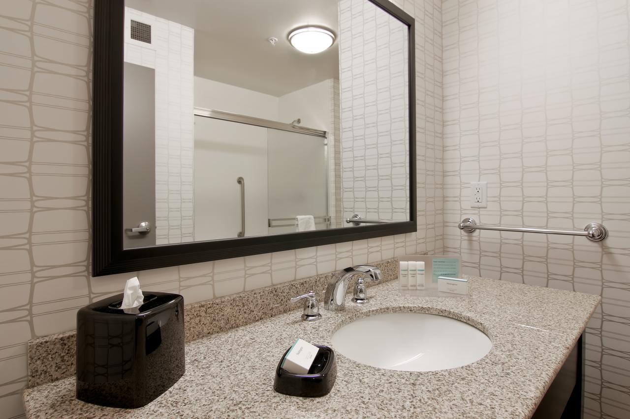 Hampton Inn & Suites Bellevue Downtown/Seattle - thumb 32