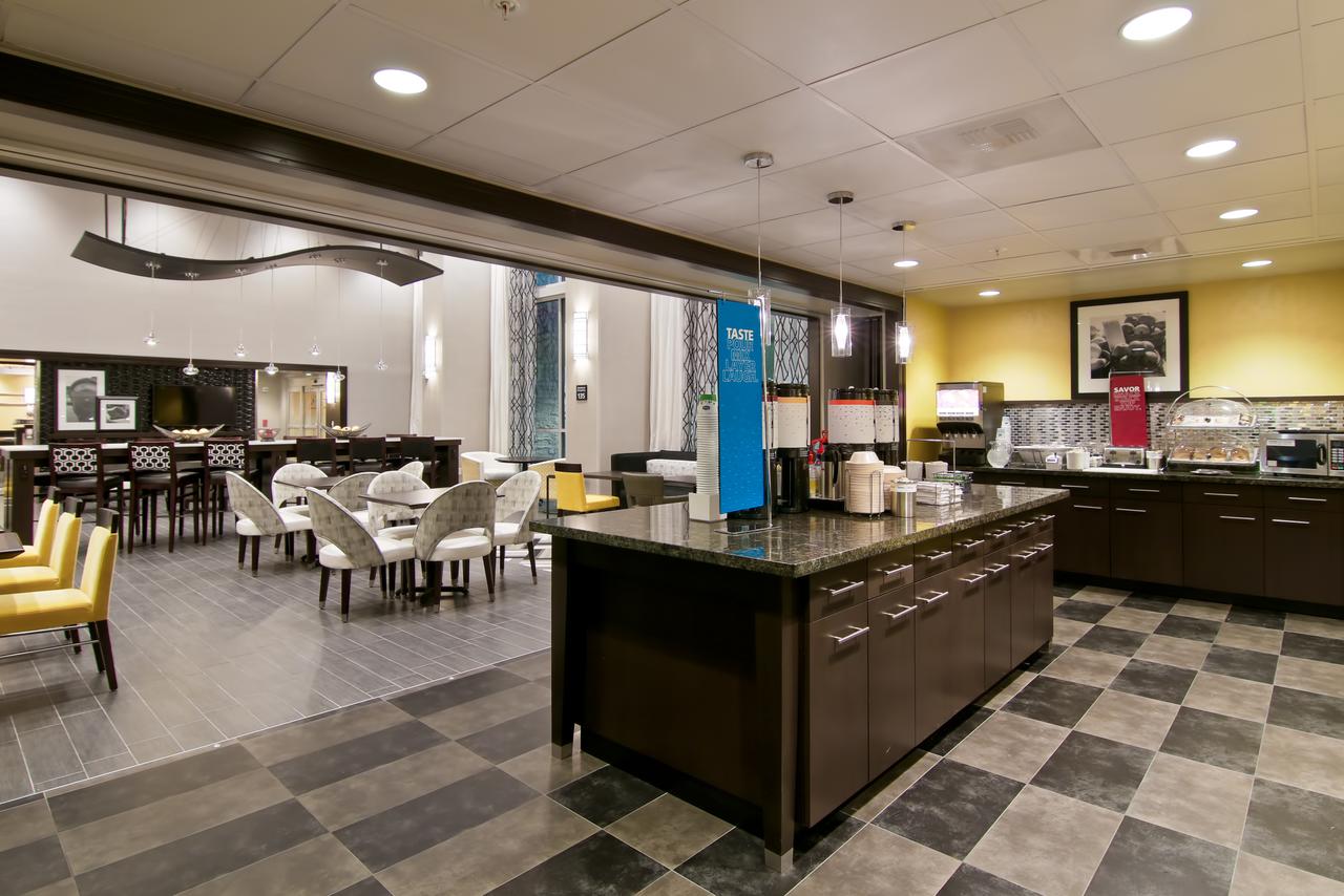 Hampton Inn & Suites Bellevue Downtown/Seattle - thumb 18